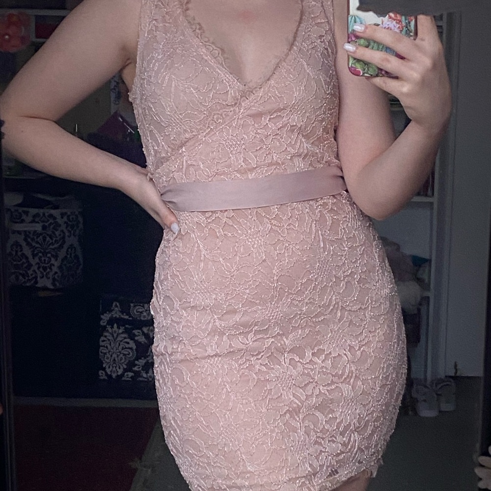 Mini lace homecoming dress